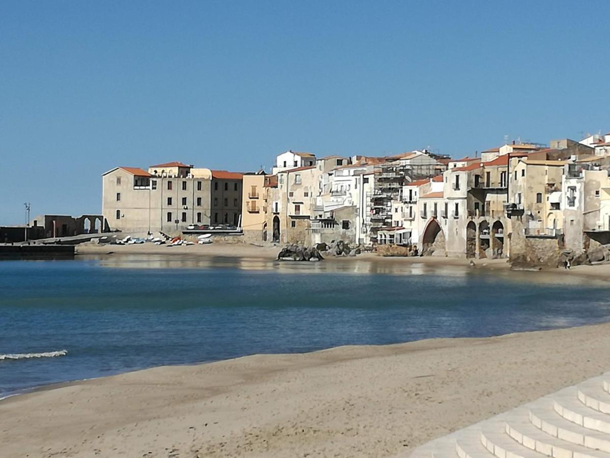 Il Casale Il Sole E La Margherita Campofelice Di Roccella Eksteriør bilde